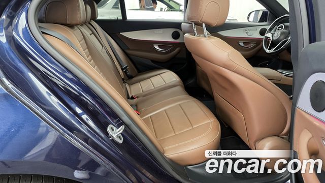 Mercedes-Benz E-Class (W213) E250 Avantgarde 2021 — фото 12