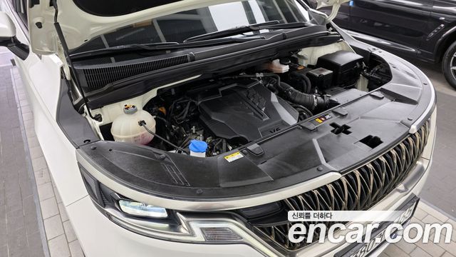 Kia Carnival (IV) Gasoline 9-Seater Noblesse 2023 — фото 6