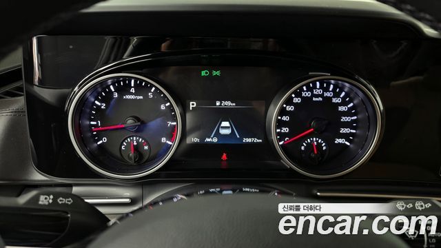 Kia Carnival (IV) Gasoline 9-Seater Noblesse 2023 — фото 8