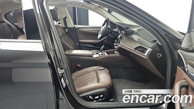 BMW 5 Series (G30) 530i Luxury Plus 2020 — фото 11