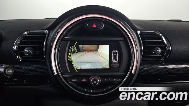 MINI Cooper D Clubman Standard 2nd 2016 — фото 16