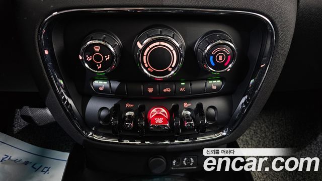 MINI Cooper D Clubman Standard 2nd 2016 — фото 17