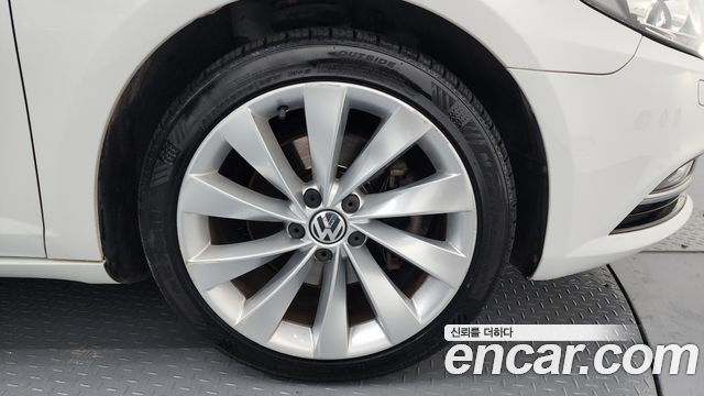 Volkswagen CC 2.0 TDI BlueMotion 2016 — фото 5