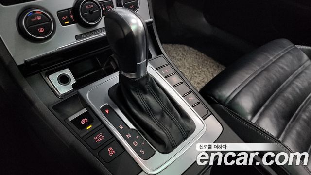 Volkswagen CC 2.0 TDI BlueMotion 2016 — фото 9