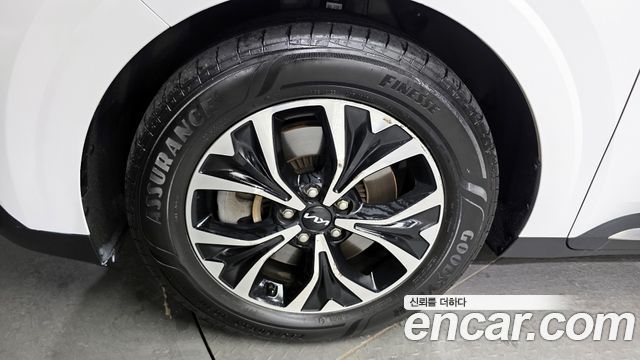 Kia Carnival (IV) Diesel 9-Seater Noblesse 2023 — фото 5
