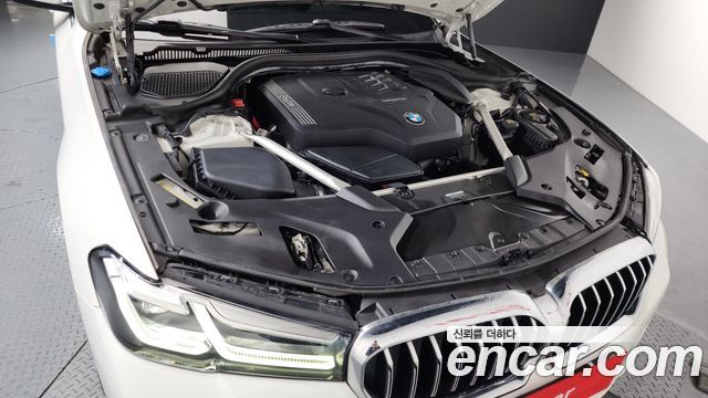 BMW 5 Series (G30) 530i M Sport Package 2022 — фото 6