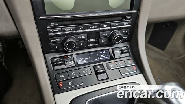 Porsche 911 CARRERA 4 CABRIOLET 991 2013 — фото 15