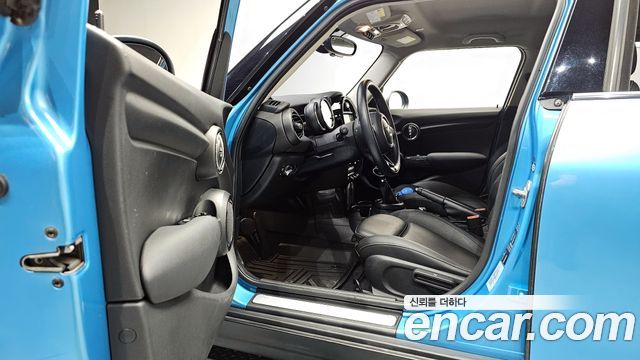MINI Cooper 5Door Standard 3rd 2019 — фото 10