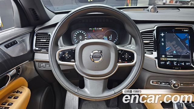 Volvo XC90 (II) T8 Inscription Hybird 2021 — фото 13