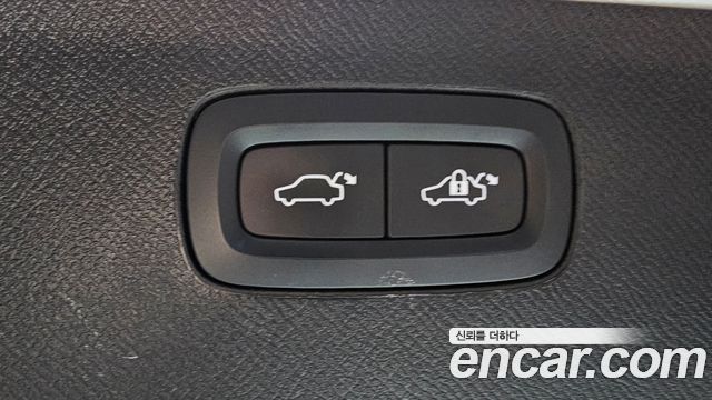 Volvo XC90 (II) T8 Inscription Hybird 2021 — фото 20
