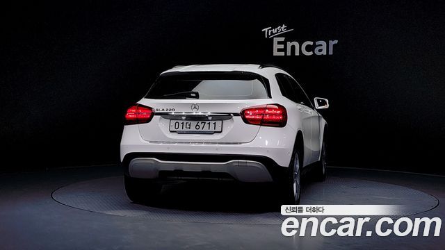 Mercedes-Benz GLA-Class (X156) GLA220 2019 — фото 4