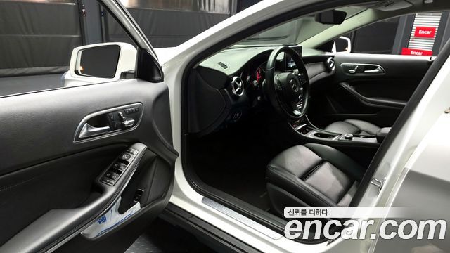 Mercedes-Benz GLA-Class (X156) GLA220 2019 — фото 10