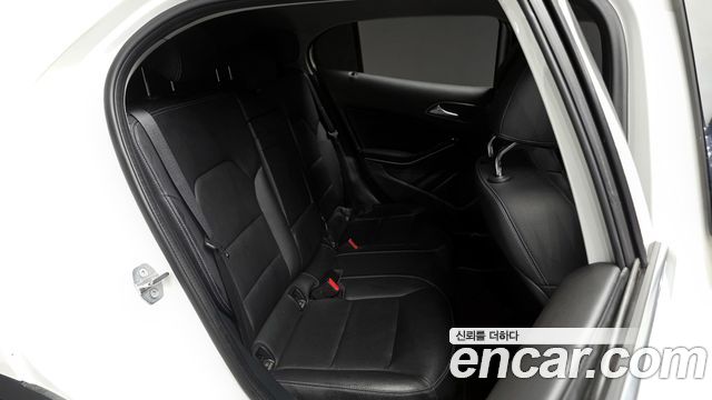 Mercedes-Benz GLA-Class (X156) GLA220 2019 — фото 12