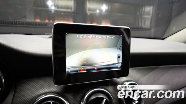 Mercedes-Benz GLA-Class (X156) GLA220 2019 — фото 15