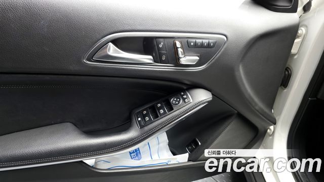 Mercedes-Benz GLA-Class (X156) GLA220 2019 — фото 17