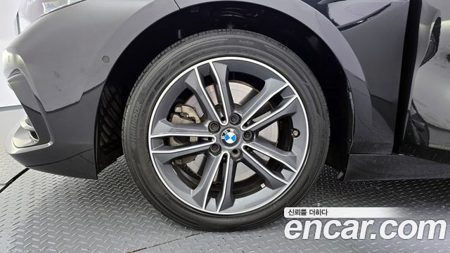 BMW 1 Series (F40) 120i Sports 2022 — фото 5