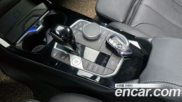BMW 1 Series (F40) 120i Sports 2022 — фото 9