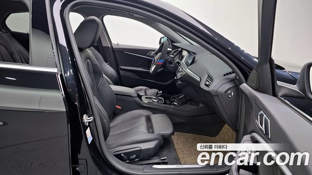 BMW 1 Series (F40) 120i Sports 2022 — фото 10