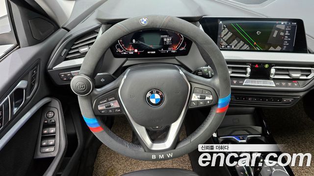 BMW 1 Series (F40) 120i Sports 2022 — фото 18