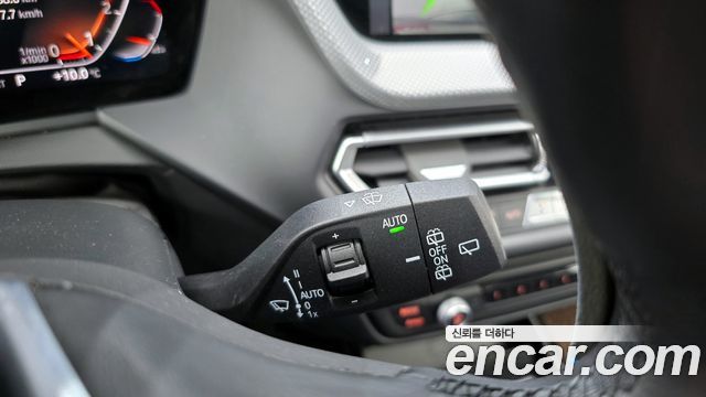 BMW 1 Series (F40) 120i Sports 2022 — фото 23