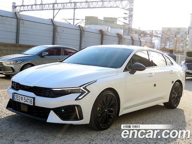 Kia K5 (III) 1.6 Turbo Signature 2024 — фото 2