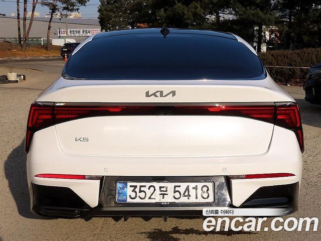Kia K5 (III) 1.6 Turbo Signature 2024 — фото 4