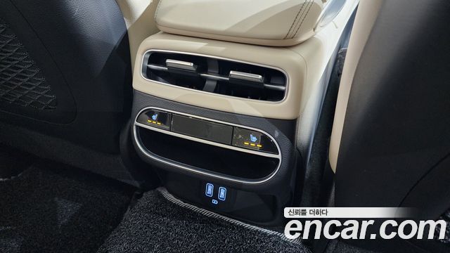 Genesis GV70 2.5T Gasoline AWD 2022 — фото 18