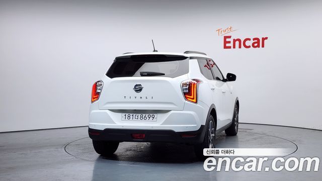KG Mobility (SsangYong) Very New Tivoli Gasoline 1.5 2WD V3 2022 — фото 4
