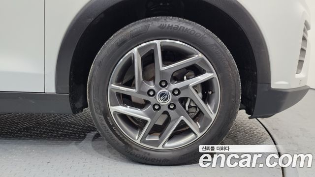 KG Mobility (SsangYong) Very New Tivoli Gasoline 1.5 2WD V3 2022 — фото 5
