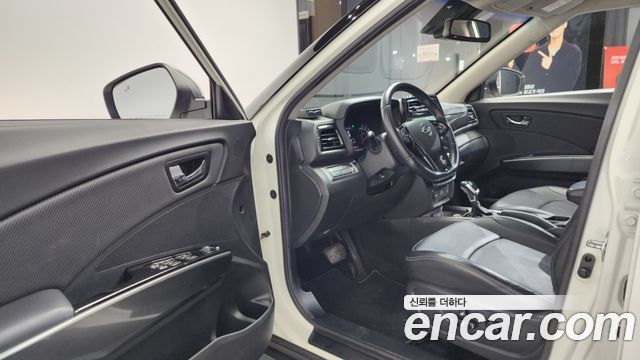 KG Mobility (SsangYong) Very New Tivoli Gasoline 1.5 2WD V3 2022 — фото 10