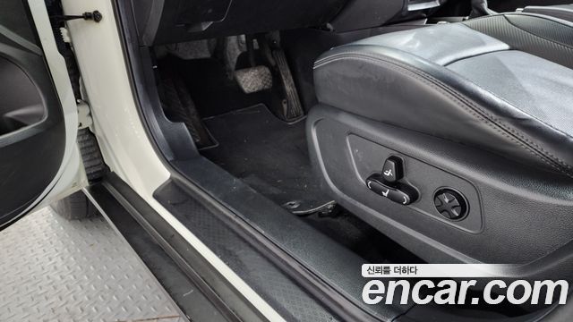 KG Mobility (SsangYong) Very New Tivoli Gasoline 1.5 2WD V3 2022 — фото 14