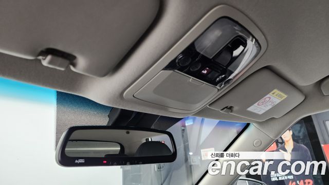 KG Mobility (SsangYong) Very New Tivoli Gasoline 1.5 2WD V3 2022 — фото 18