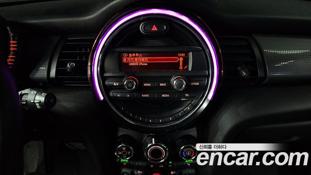 MINI Cooper D Standard 3rd 2015 — фото 14