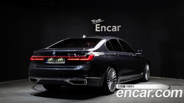BMW 7 Series (G11) 730d xDrive Design Pure Excellence 2020 — фото 2