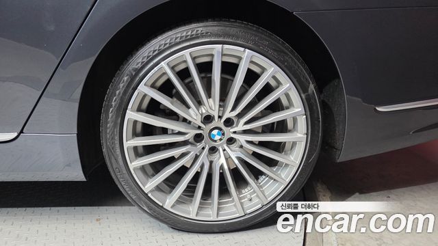 BMW 7 Series (G11) 730d xDrive Design Pure Excellence 2020 — фото 5