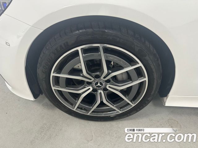 Mercedes-Benz E-Class (W213) E300d 4MATIC Coupe 2023 — фото 5