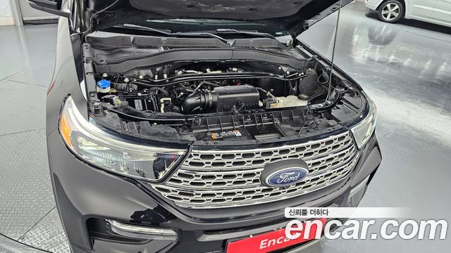 Ford Explorer (VI) 2.3 LimIted 4WD 2021 — фото 6