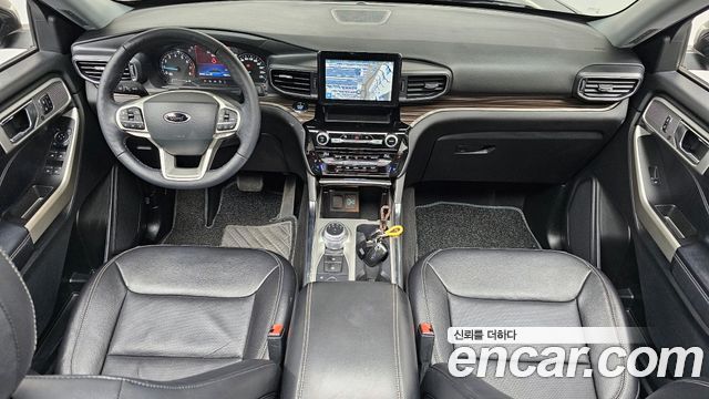 Ford Explorer (VI) 2.3 LimIted 4WD 2021 — фото 7