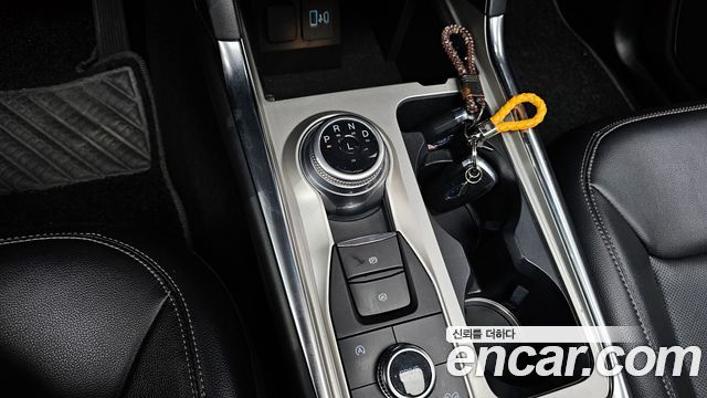 Ford Explorer (VI) 2.3 LimIted 4WD 2021 — фото 9