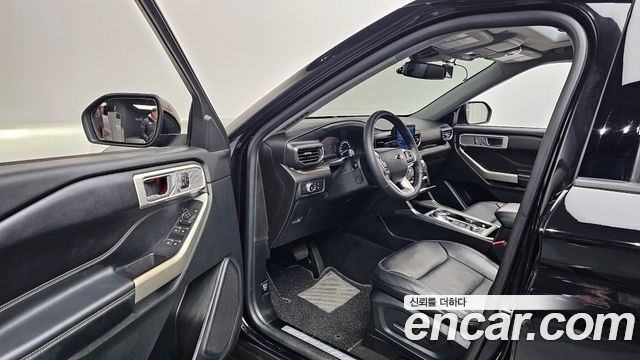 Ford Explorer (VI) 2.3 LimIted 4WD 2021 — фото 10
