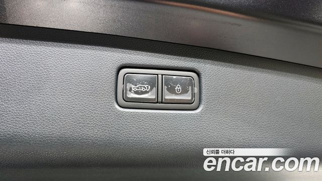 Genesis GV70 2.5T Gasoline AWD 2022 — фото 19