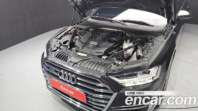 Audi A8 (D5) 55 TFSI Quattro LWB 2018 — фото 6