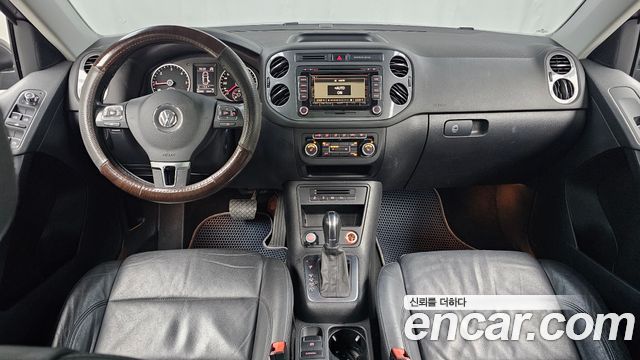 Volkswagen Tiguan 2.0 TDI  Premium 5N 2013 — фото 7