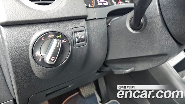 Volkswagen Tiguan 2.0 TDI  Premium 5N 2013 — фото 15