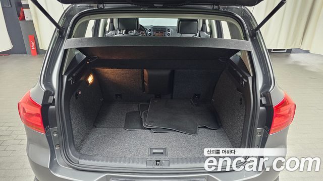 Volkswagen Tiguan 2.0 TDI  Premium 5N 2013 — фото 20