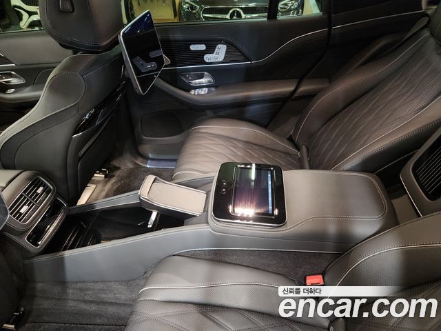 Mercedes-Benz GLS-Class (X167) Maybach GLS600 4MATIC 2024 — фото 7