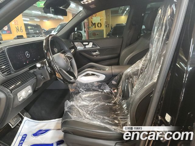 Mercedes-Benz GLS-Class (X167) Maybach GLS600 4MATIC 2024 — фото 8