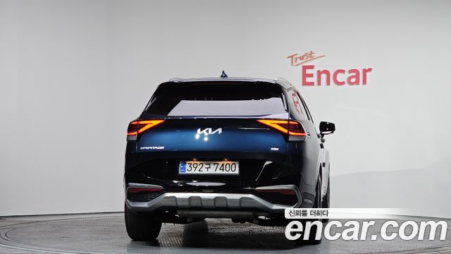 Kia Sportage (V) Gasoline 1.6 Turbo 4WD Signature 2023 — фото 4