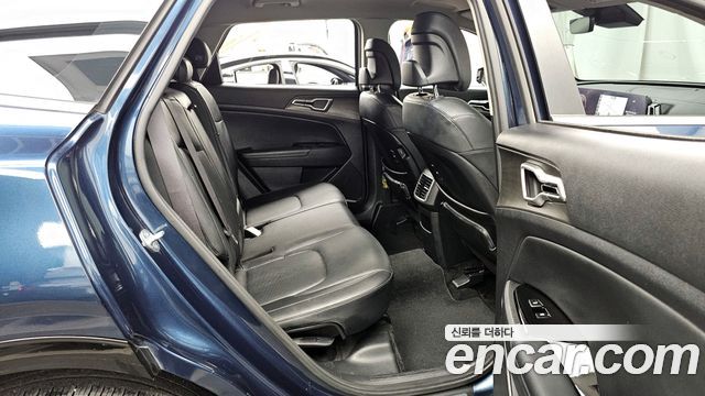 Kia Sportage (V) Gasoline 1.6 Turbo 4WD Signature 2023 — фото 12