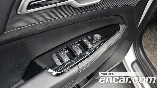Kia Sportage (V) Diesel 2.0 4WD Nobleless 2022 — фото 13